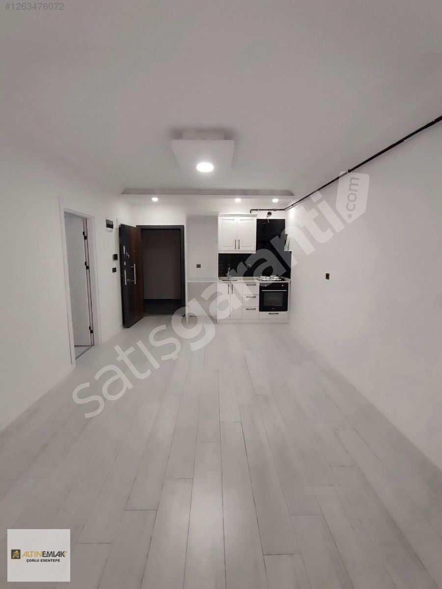 OMURTAK CAD.CEPHELİ SINIRSIZ KREDİLİ SATILIK 1+1 DAİRE