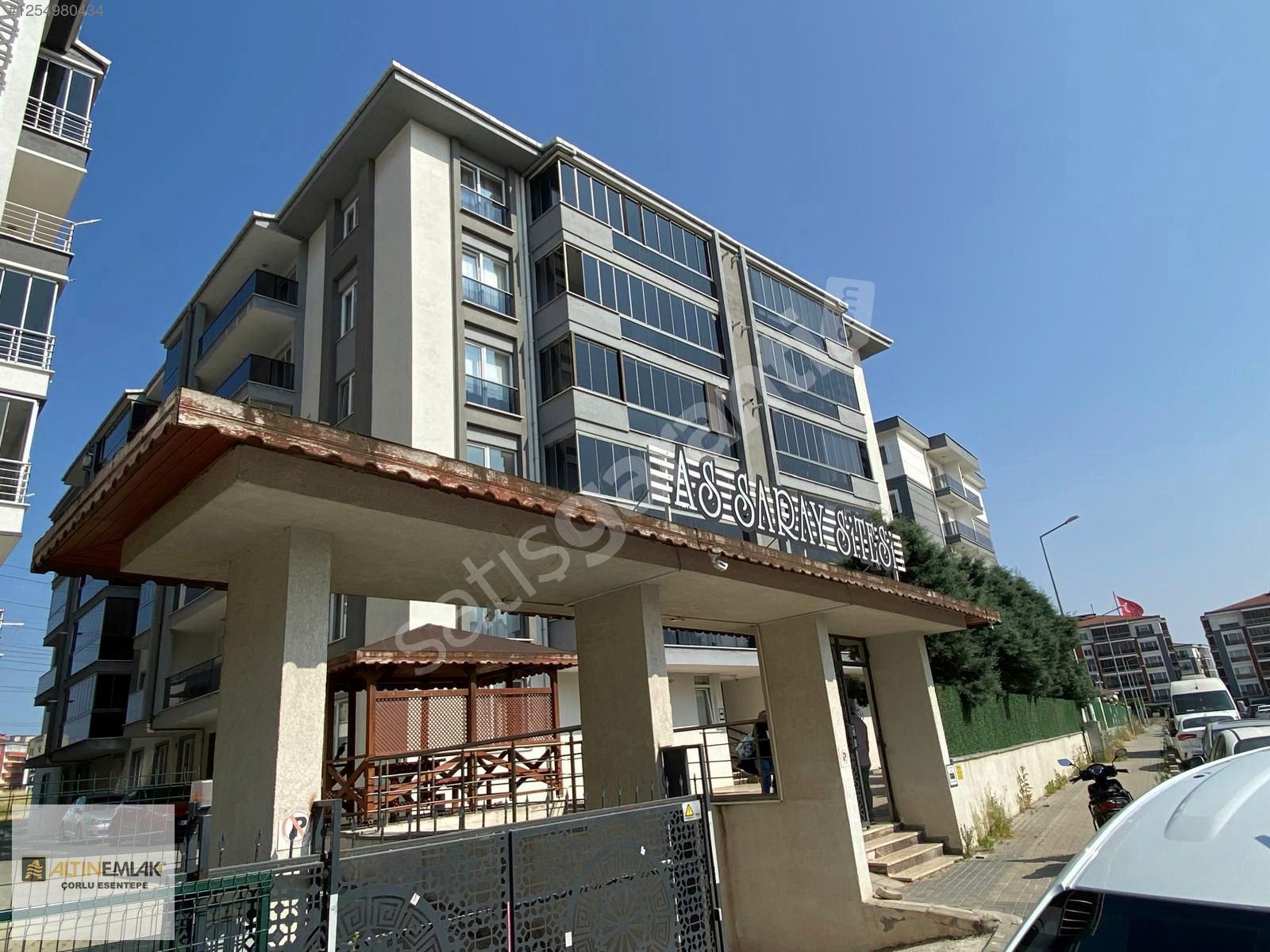 ÇORLU KAZİMİYE MH. AS SARAY SİTESİ SATILIK 2+1 DAİRE