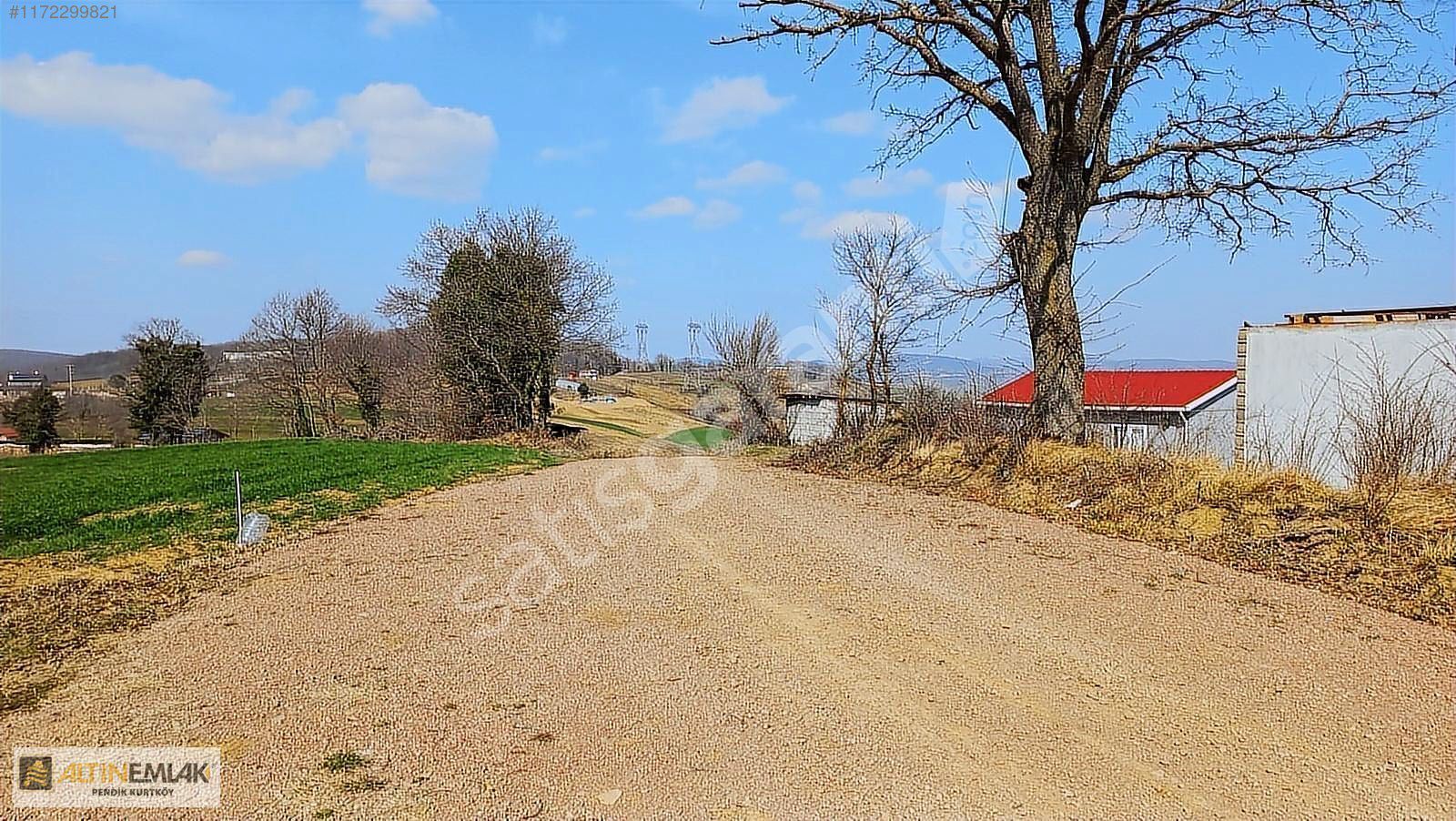 KÖRFEZ HİMMETLİ ÇİFT YOL CEPHELİ KÖY MERKEZİ KONUMDA SÜPER ARAZİ