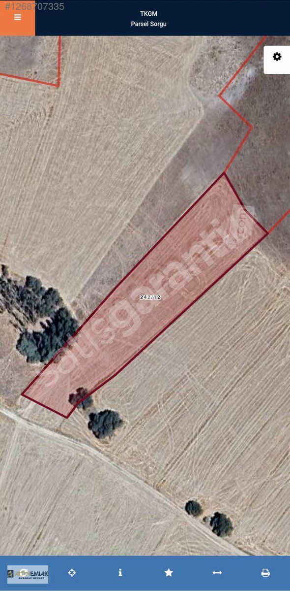 RESMİ YOLU AÇIK 7690 m² TARLA, KARŞISI HOBİ BAHÇESİ OLUYOR