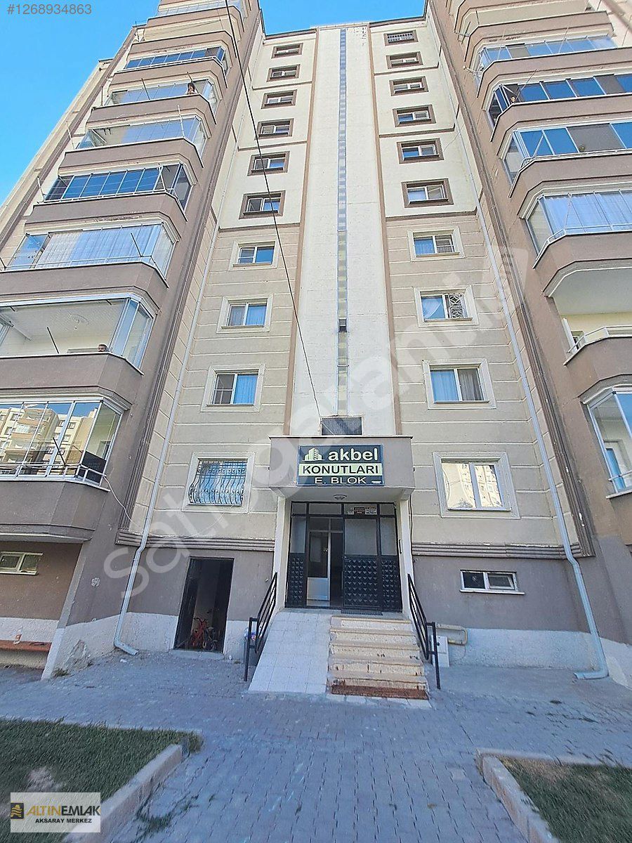AKBEL KONUTLARINDA 3+1 ARA KAT KİRALIK 140 M² DAİRE. KAPICI VAR