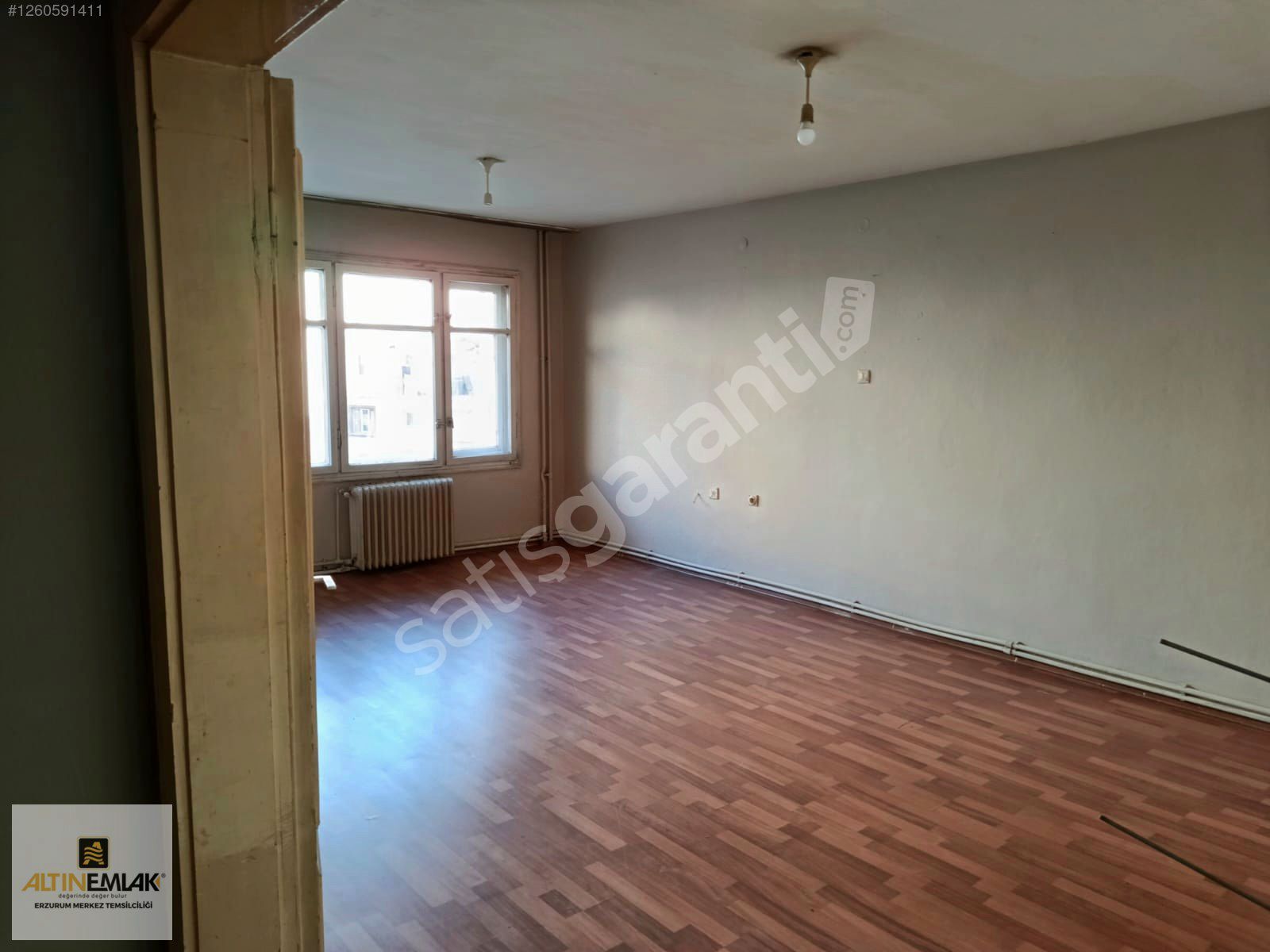 ALTIN EMLAK'TAN ŞEHİR MERKEZİ'NDE SATILIK 3+1 DAİRE