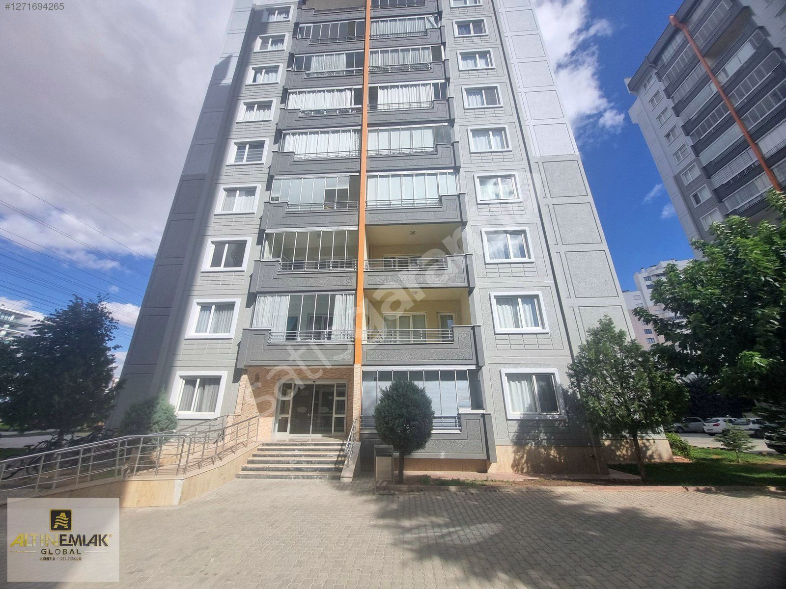 MENEKŞE SİSTESİ 3+1 ARAKAT BAKIMLI DAİREMİZ SATILIK