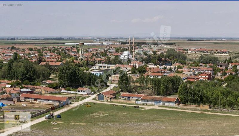SARAYÖNÜ BAŞHÜYÜKTE 400-500 M² 2 KAT İMARLI VİLLA ARSALARI