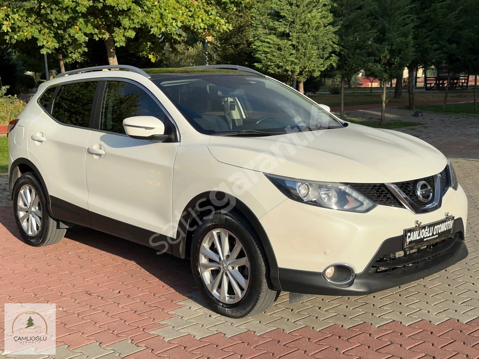 2015 QASHQAİ 1.6-CAM TAVAN-DÜŞÜK KM-1 DEĞİŞEN-1BOYA-18 AY TAKSİT