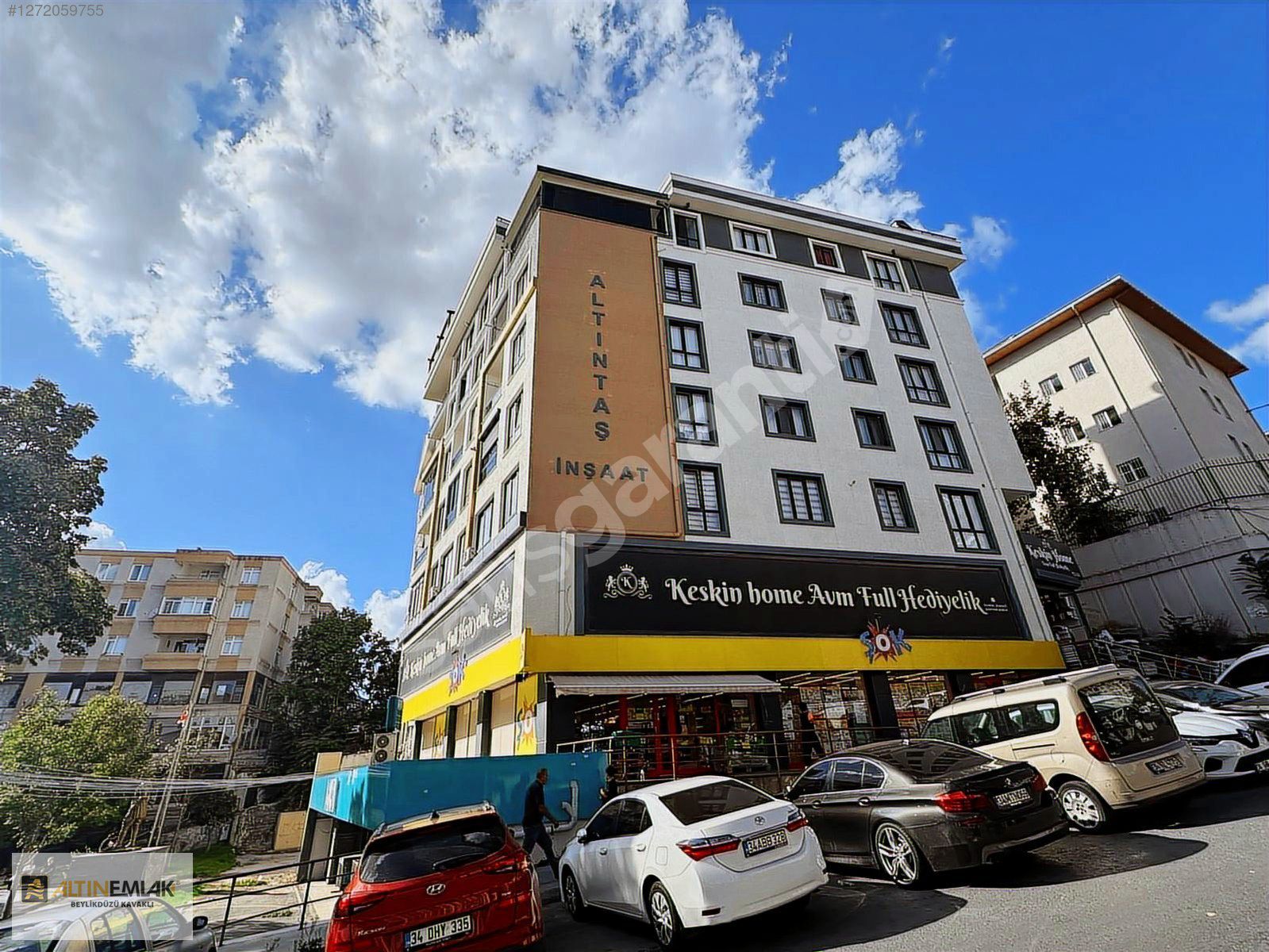 BEYLİKDÜZÜ ADNAN KAHVECİDE SATILIK 200 M2 GENİŞ DUBLEKS DAİRE