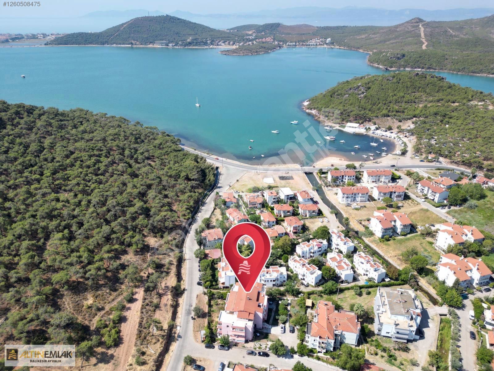 ALTIN EMLAKTAN SEFA ÇAMLIKTA DENİZ MANZARALI SATILIK 2+1 DAİRE