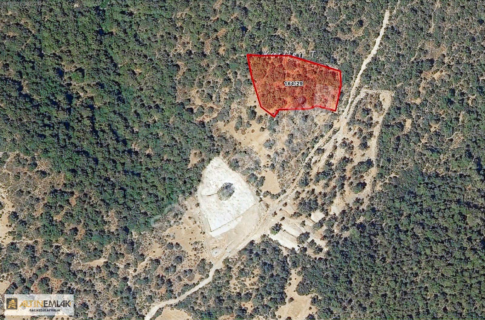 BURHANİYE ÇALLIDA KÖRFEZ MANZARALI SATILIK 5050 M2 TARLA