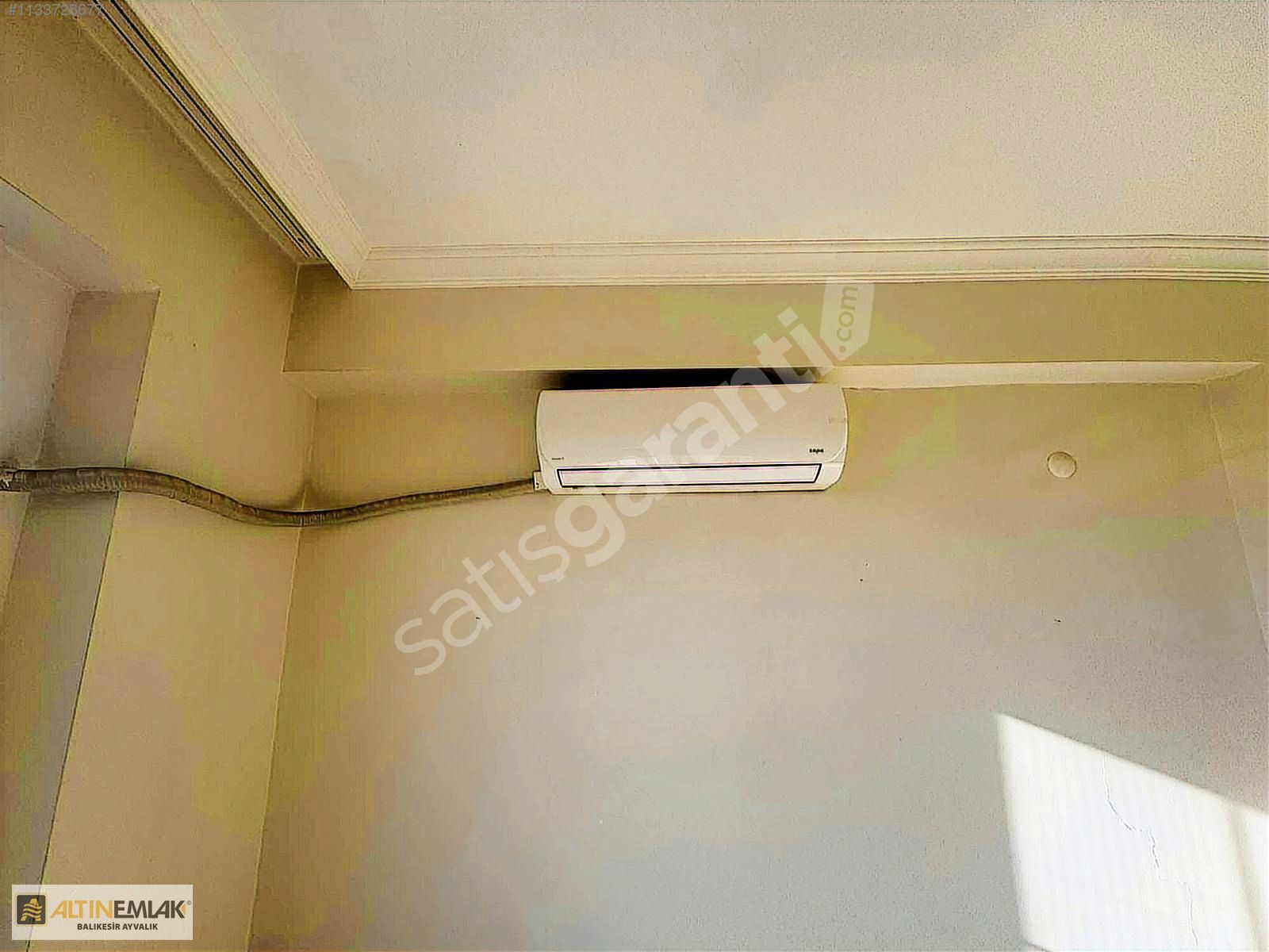 ALTIN EMLAKTAN GÖMEÇ MERKEZDE SATILIK 2+1 DAİRE
