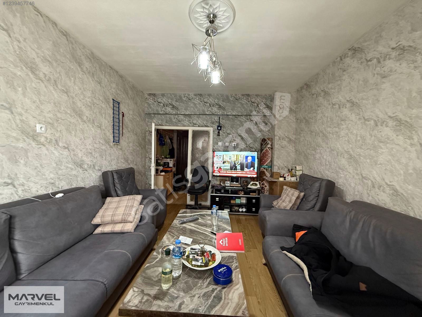 MARVELDEN SELİMİYEDE SATLİK 3+1 80 M2
