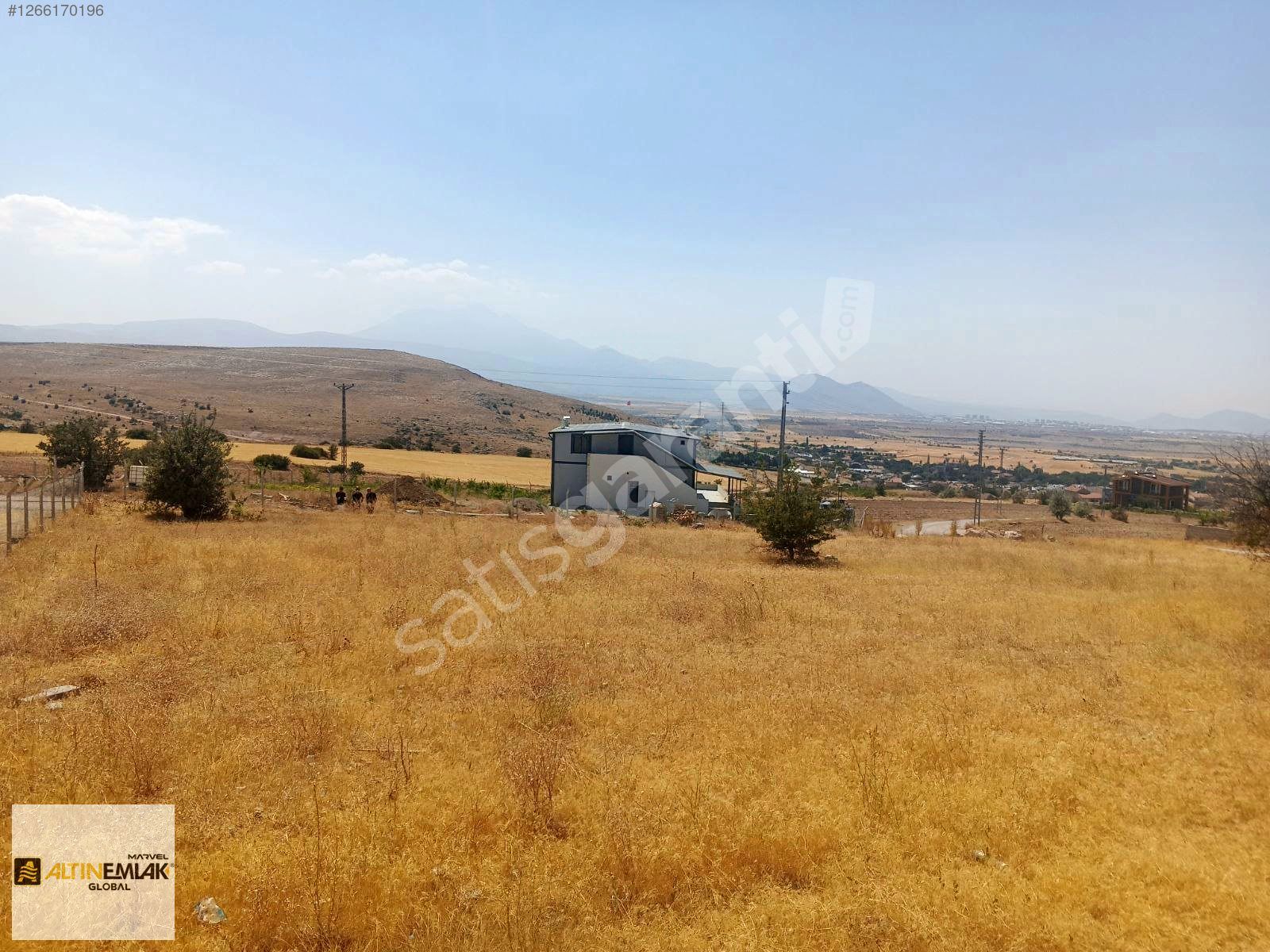 MARVEL KAYSERİ // GÜRPINAR SATLİK SU BASMANLI 997 M2 BAĞ