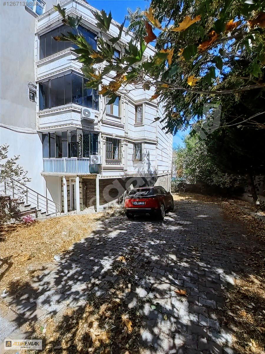 İçi Sıfır Mustakil Otoparklı ve KışBahçeli Geniş Ferah Daire
