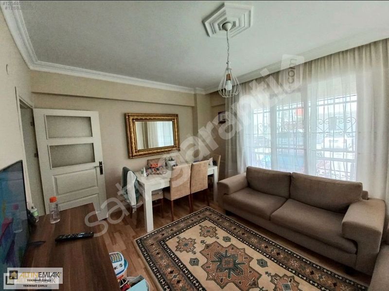 CUMHURİYET PARKI DİBİNDE SATILIK 2+1 MASRAFSIZ YATIRIMLIK DAİRE