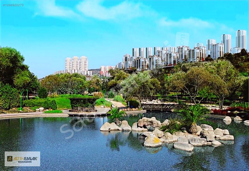 Bahçeşehir Vaditepe Göl Evleri 4+1 Gölet Manzaralı Satılık