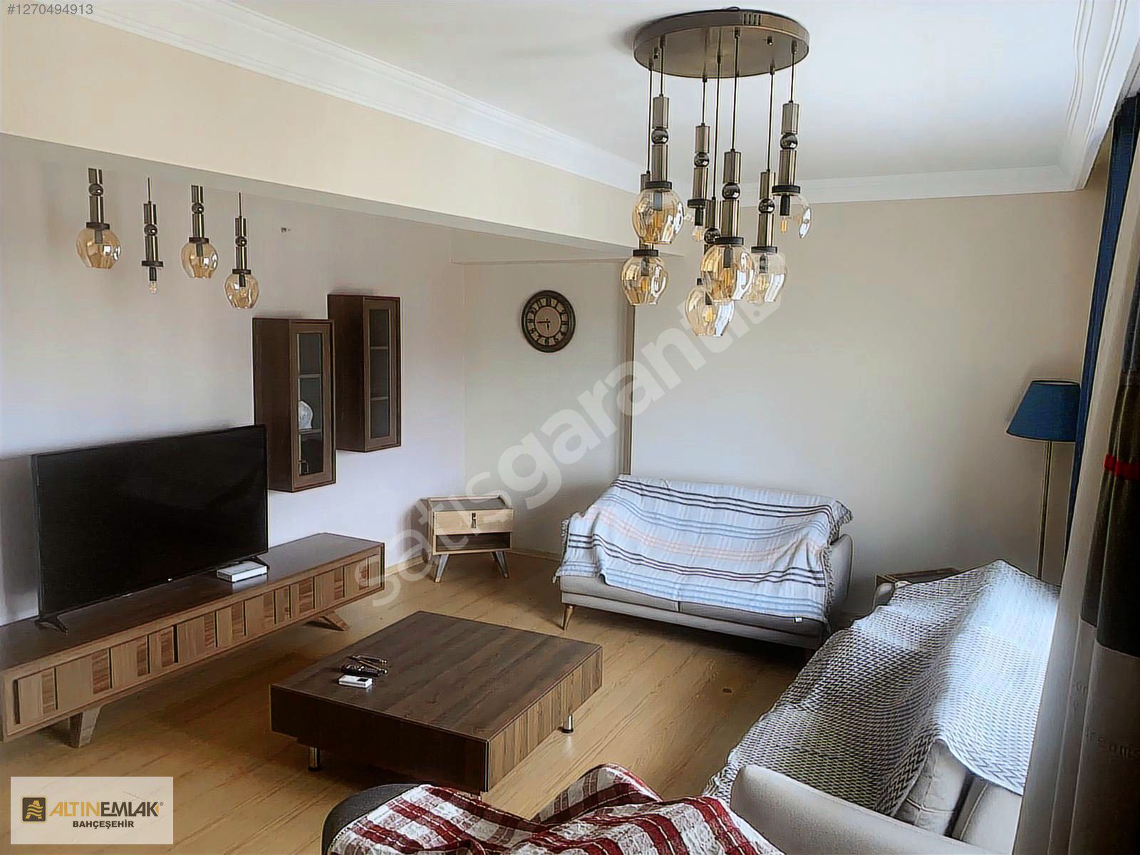 BAHÇEŞEHİR MAXİMOON SİTESİ 2+1 KAPALI MUTFAK TADİLATLI DAİRE