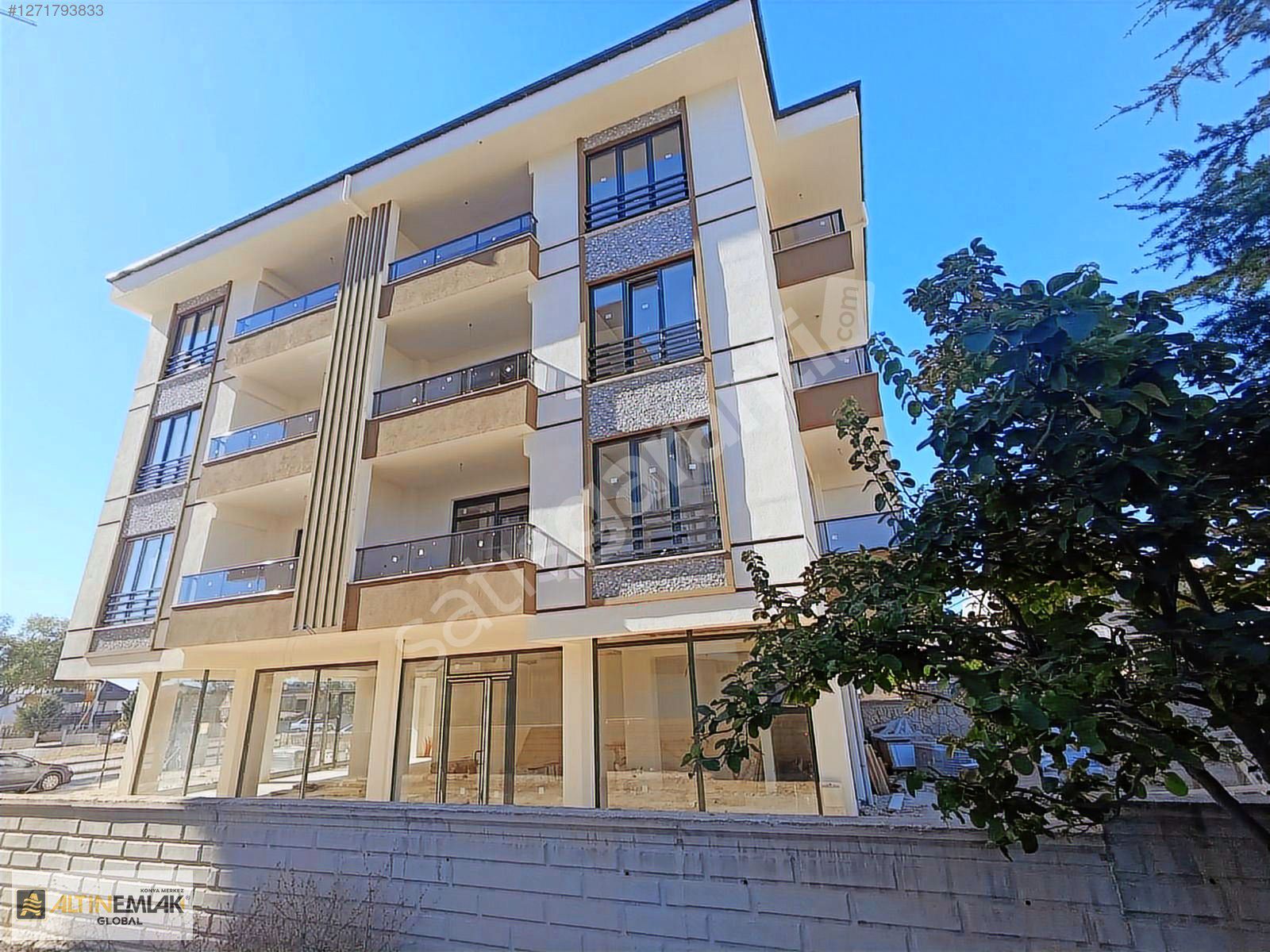Hanaybaşı Alemdar Caddesi Üzerinde Arakat 2+1 Satılık Daire