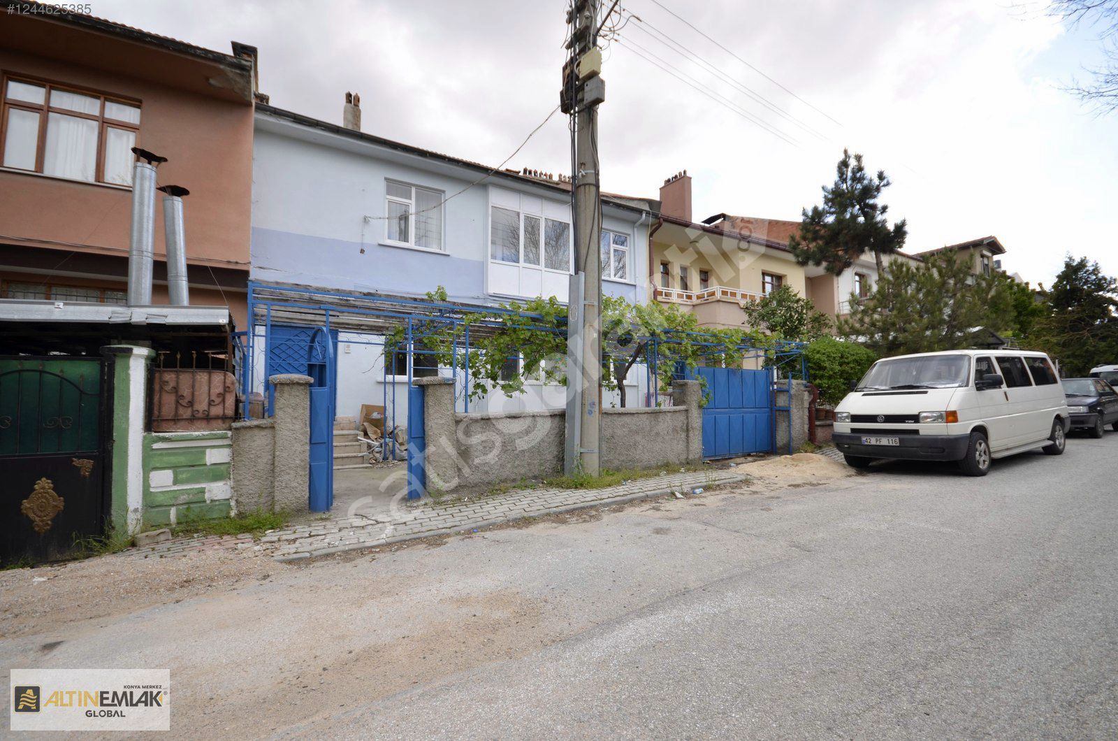 Yatırımlık Fırsat! Selçuklu Sakarya'da Müstakil 2 Daireli Bina