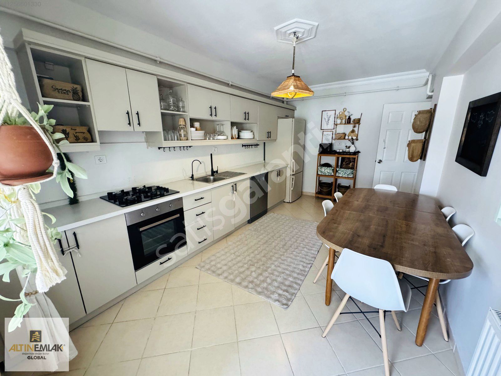 LÜLEBURGAZ İSTİKLAL MAH. SİTE İÇERİSİNDE 3+1 SATILIK DAİRE