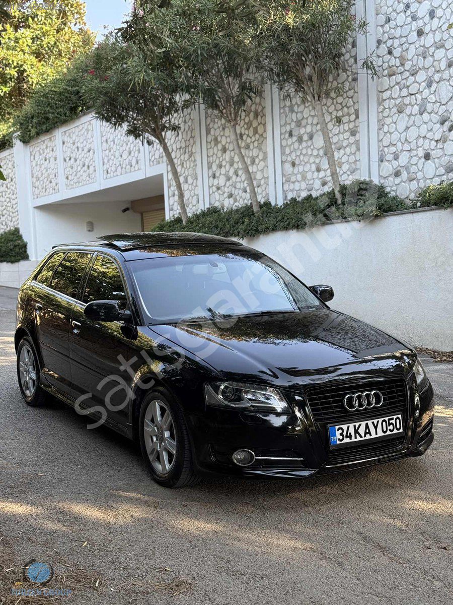 TURZEN'DEN 2012 CAM TAVAN FUL ATTRACTİON S-TRONİC OTOMATİK A3