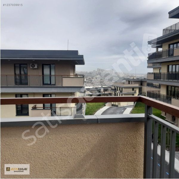 BAHÇEŞEHİR EMLAK KONUT VADİ EVLERİ 2.ETAP ARA KAT 3+1 DAİRE
