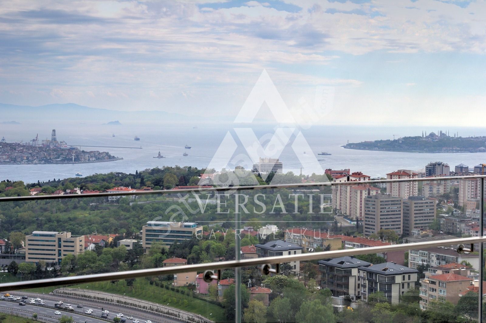 Zorlu Center Residence da 800m2 Manzaralı Penthouse 