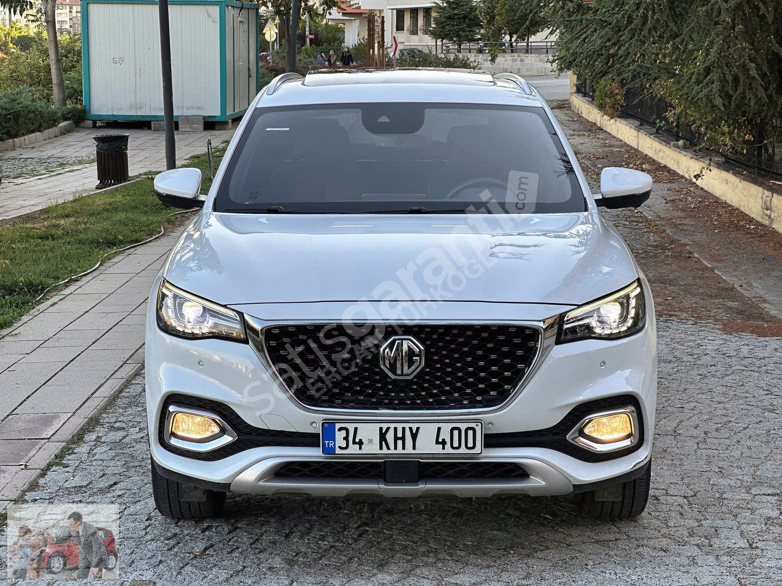HATASIZ BOYASIZ 2024 MG HS 1.5 T GDI LUXURY BEYAZ İÇİ BORDO !!!