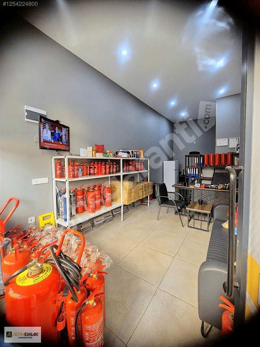 Küçükçekmece Cennet Mahallesi'nde Satılık Dükkan27 m²,Yeni Bina