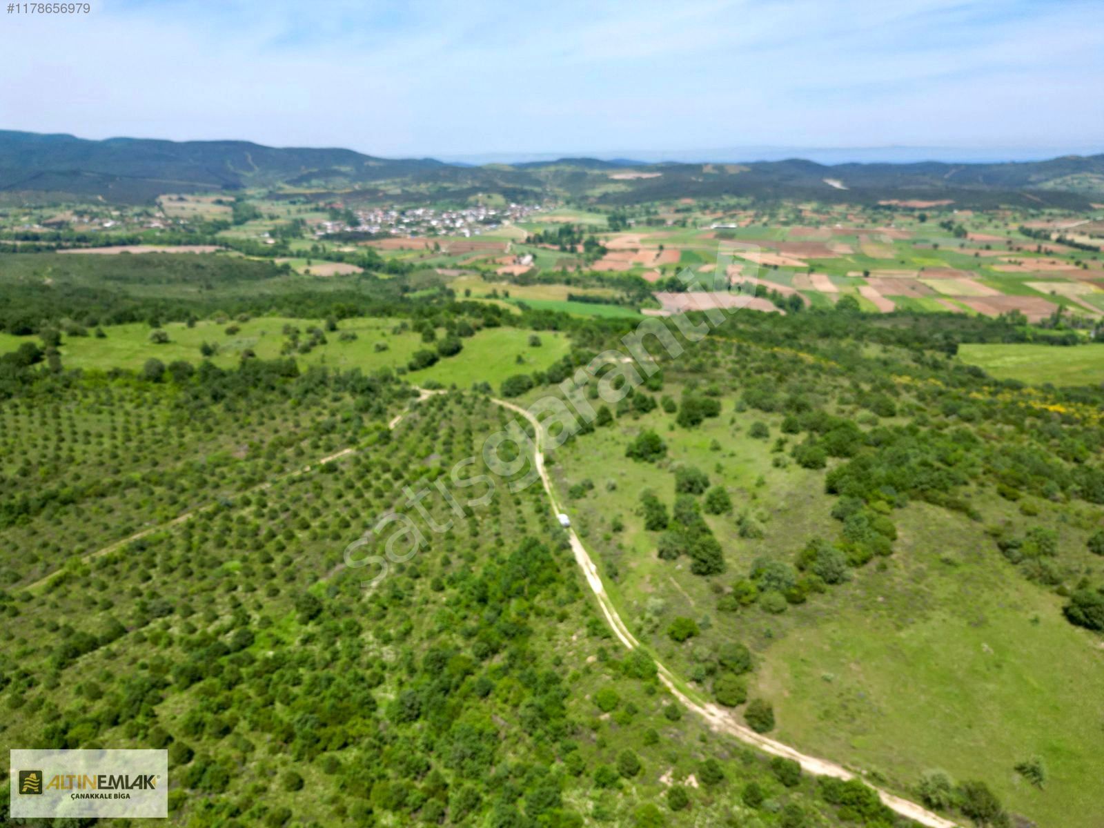 GÜRGENDEREDE YOLA CEPHE 4650 M2