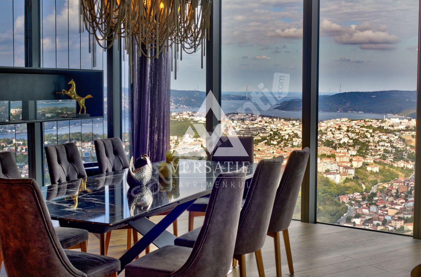 Maslak Spine Tower 600m2 Özel Dekorlu 5+2 PENTHOUSE TEK YETKİLİ