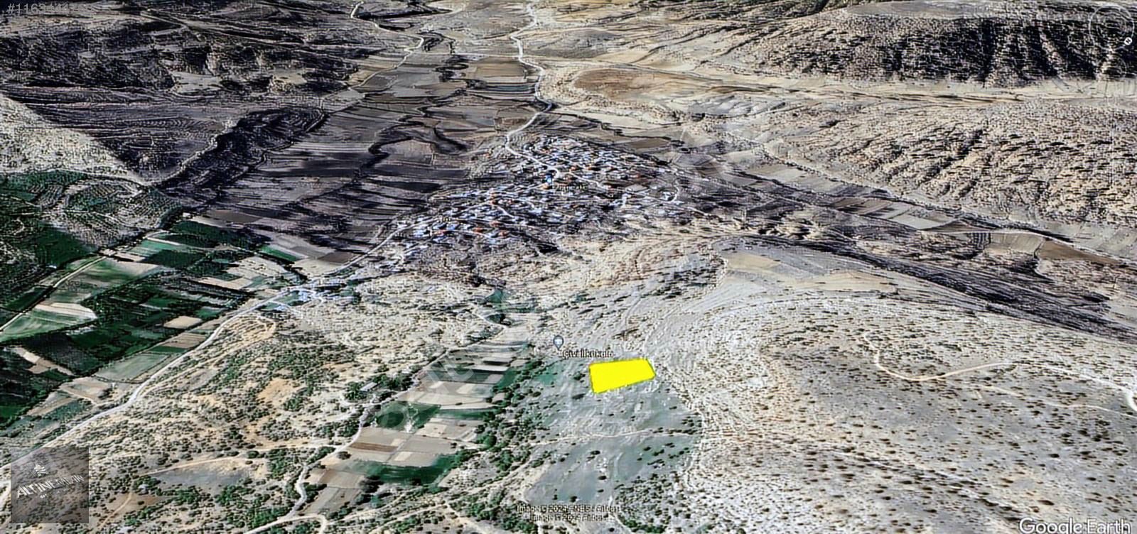 MERSİN MUT ÇİVİ KÖY İÇİNDE SATLIK 2925 M2 YÜKSEK KONUMDA ARAZİ..