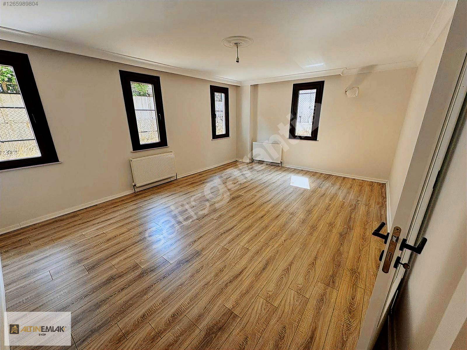 ALTIN EMLAK EYÜP ELİF RANA ÖZDEMİR'DEN SATILIK DAİRE
