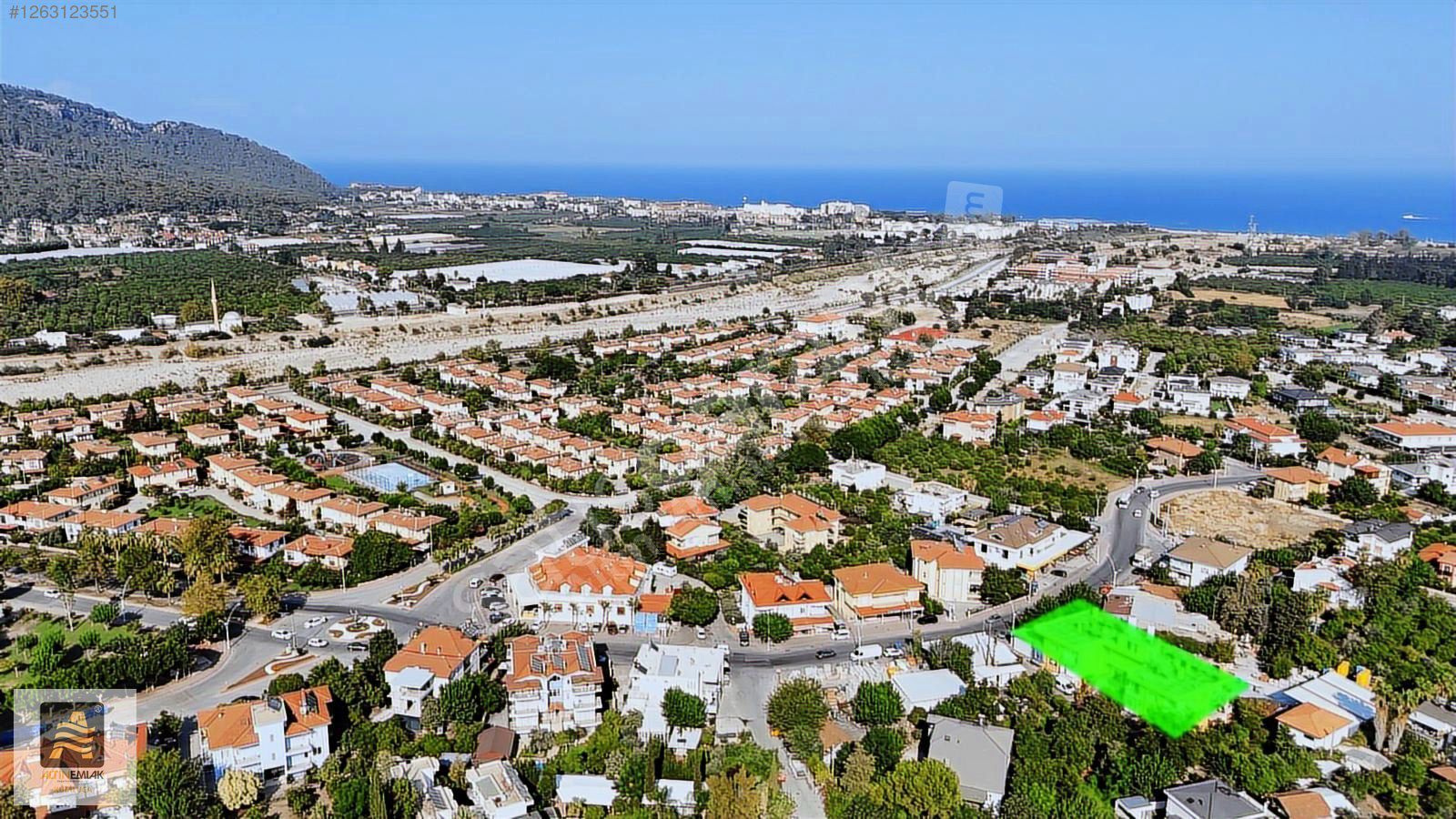 ALTIN'DAN ÇAMYUVA DA ARSA VE APARTLI SATILIK MÜLK