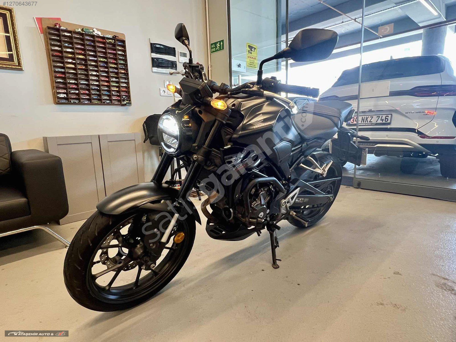 2024 HONDA CB 250R KAZASIZ BOYASIZ 8800 KM