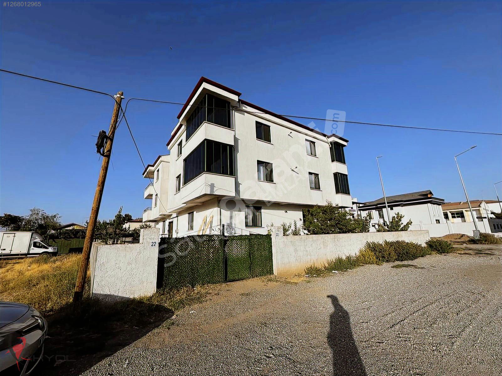 AKYOL EMLAK'TAN FEN LİSESİ YANINDA SATILIK 3+1 LÜKS DAİRE