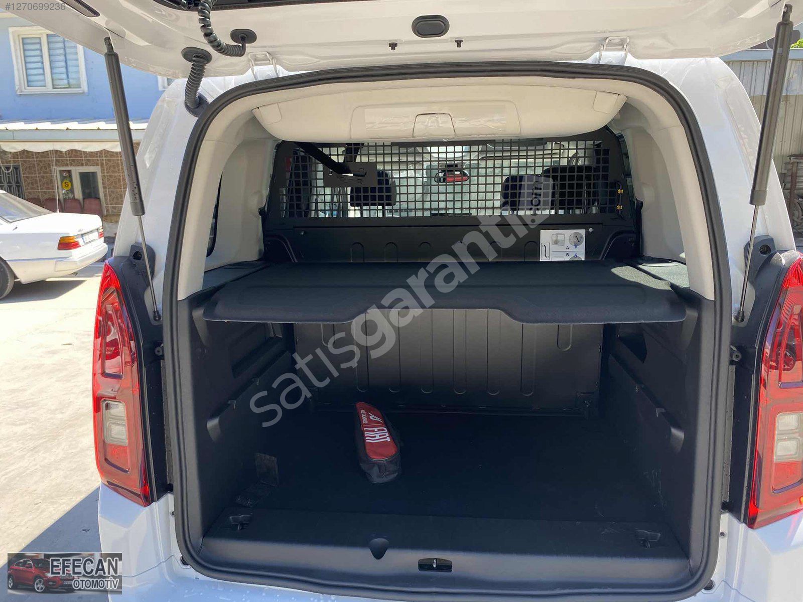 EFECAN OTOMOTİVDEN SIFIR FATURALI DOBLO PREMIO OTOMATİK