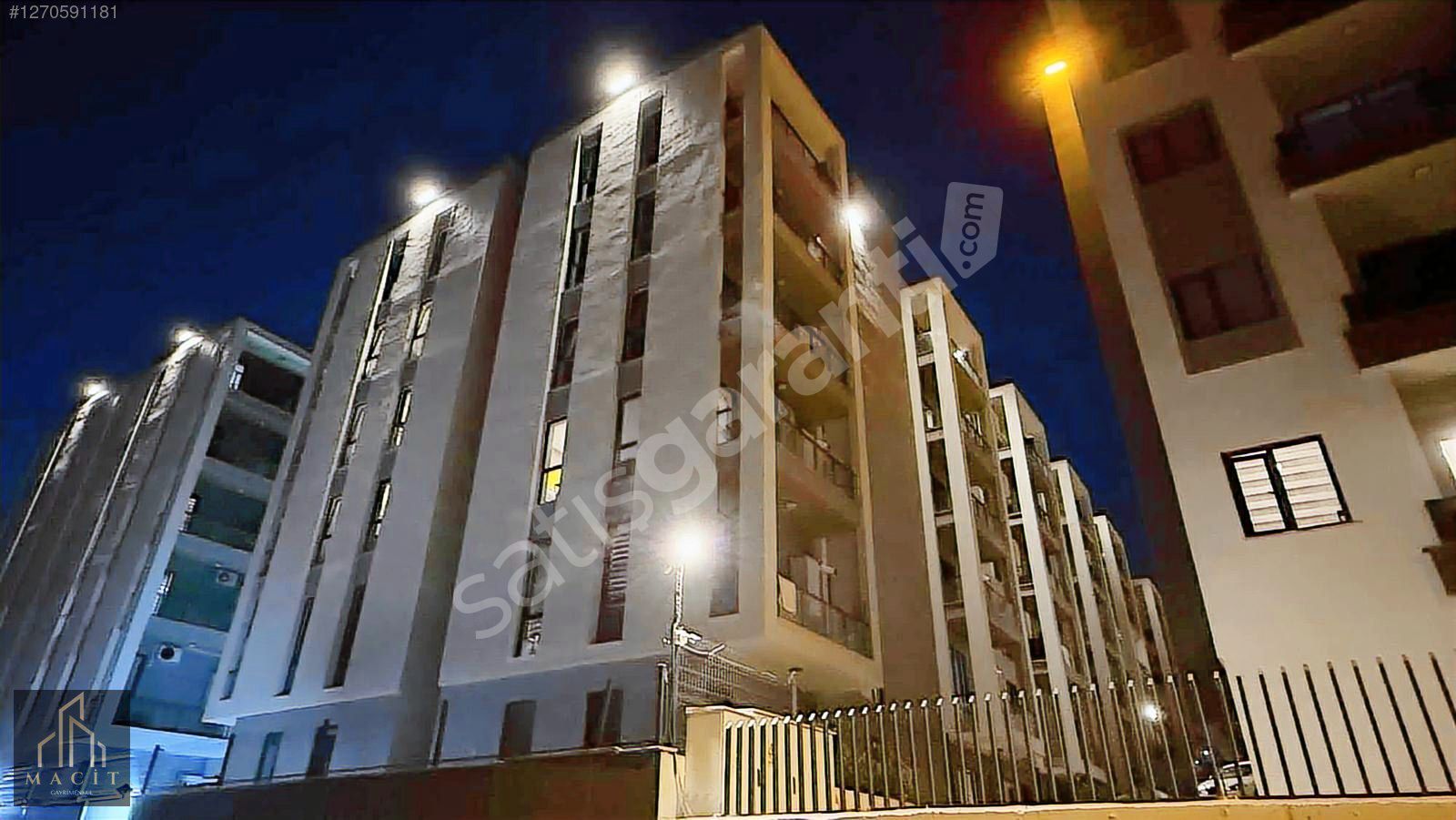 MACİT'DEN GÖRÜKLEDE AVLU 2 DE SATILIK EŞYALI 2+1 DAİRE 20BİN KGS