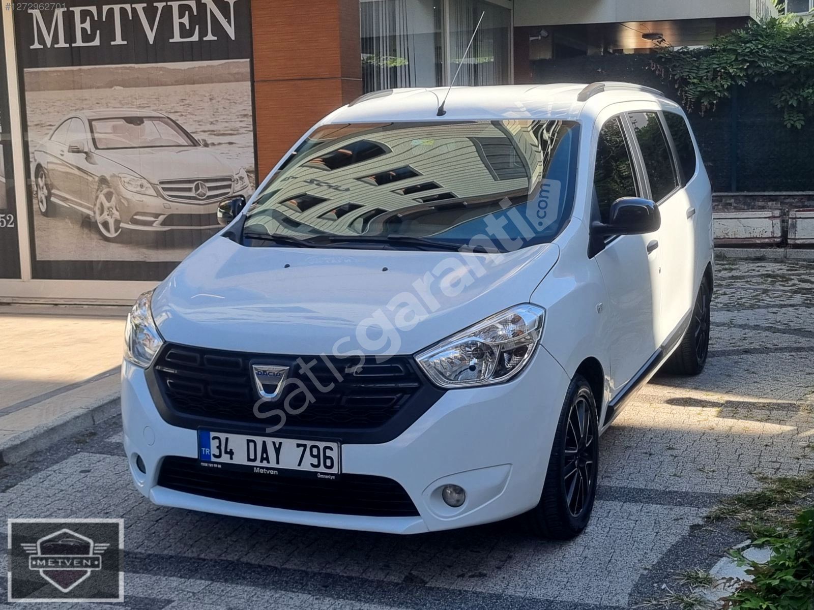 METVEN'DEN 2020 MODEL DACİA LODGY 1.5 BLUEDCI 186 BİN LAUREATE