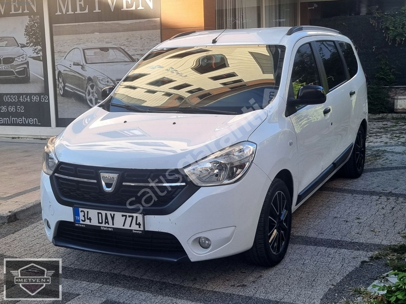 METVEN'DEN 2020 MODEL DACİA LODGY 1.5 BLUEDCI 7 KOLTUK LAUREATE
