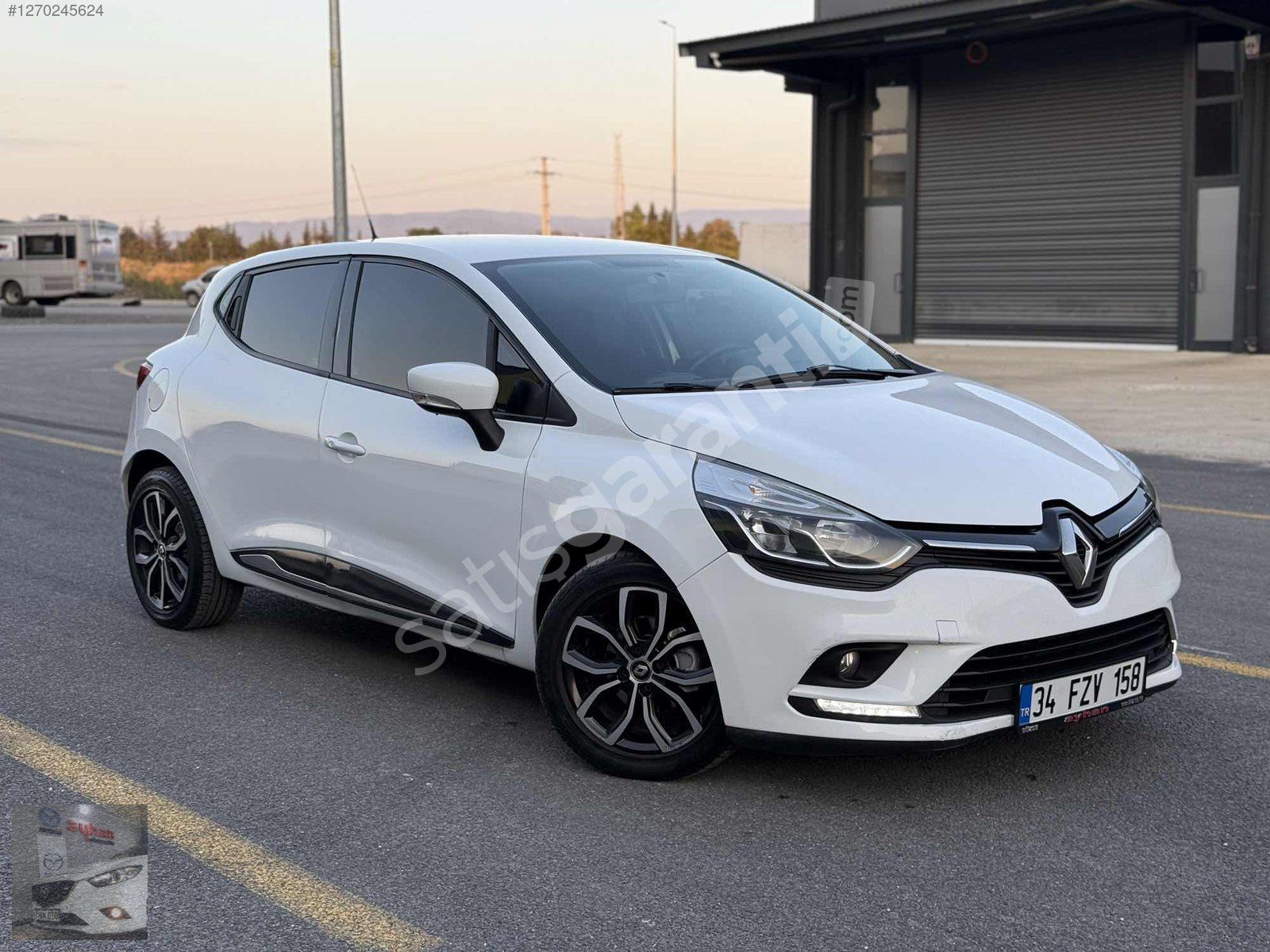 AYHAN OTOMOTİV'DEN 2018 RENAULT CLİO TOUCH DİZEL OTOMATİK