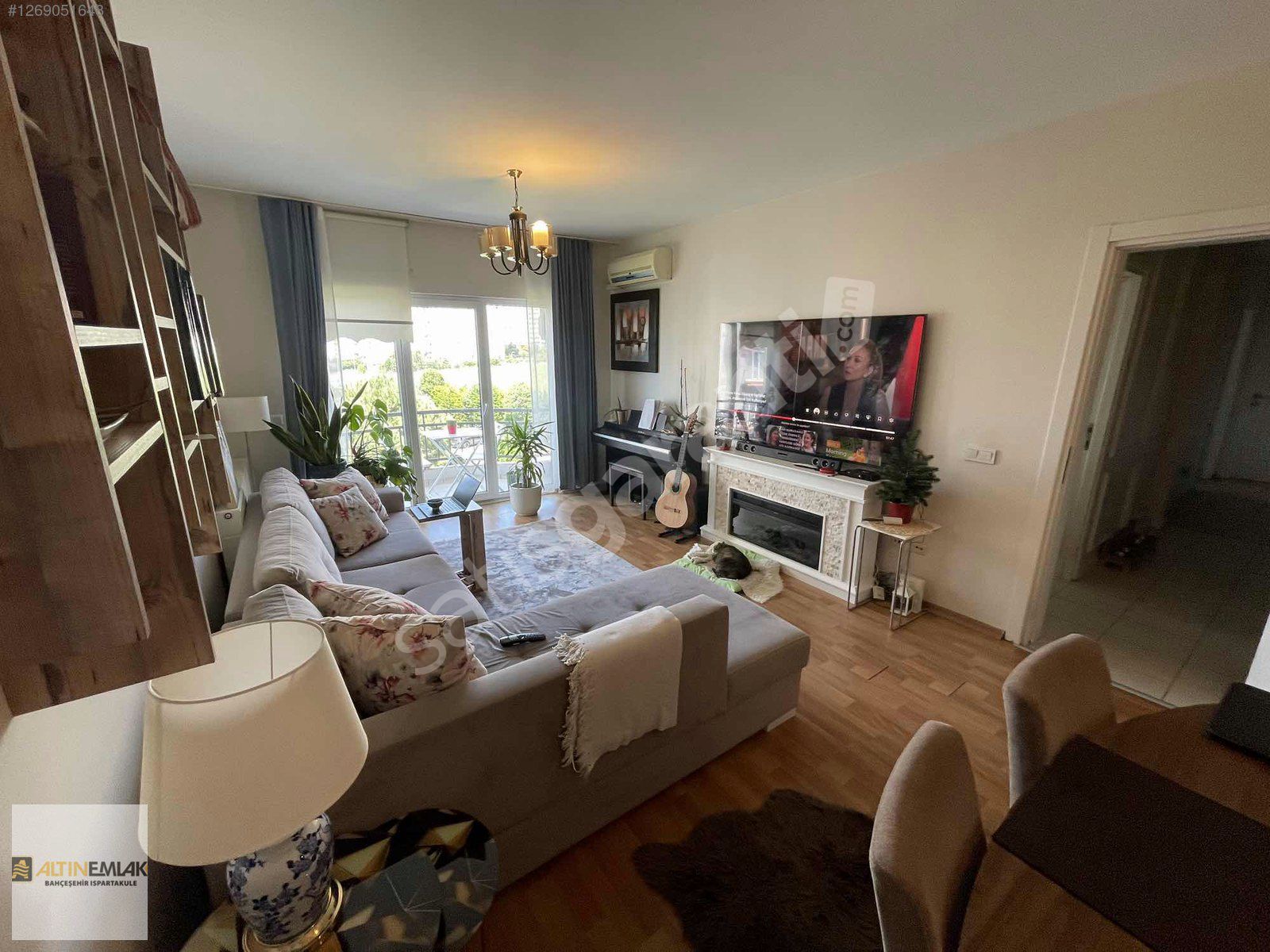 *EFES SİTESİ Ispartakule 128m2 Full Tadilatlı Satılık 2+1 Daire!