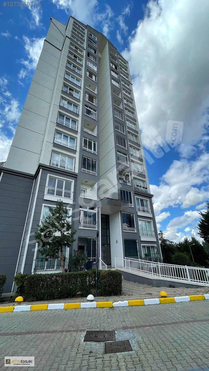 KAYAŞEHİR 14. BÖLGE DE KİRALIK 2+1 85M2 TEMİZ DAİRE