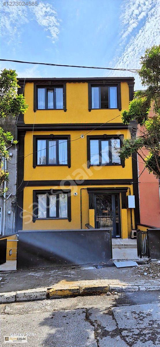 SÜLÜNTEPE MAH. MÜSTAKİL AİLE BİNASINDA KİRALIK 2 TANE 2+1 DAİRE