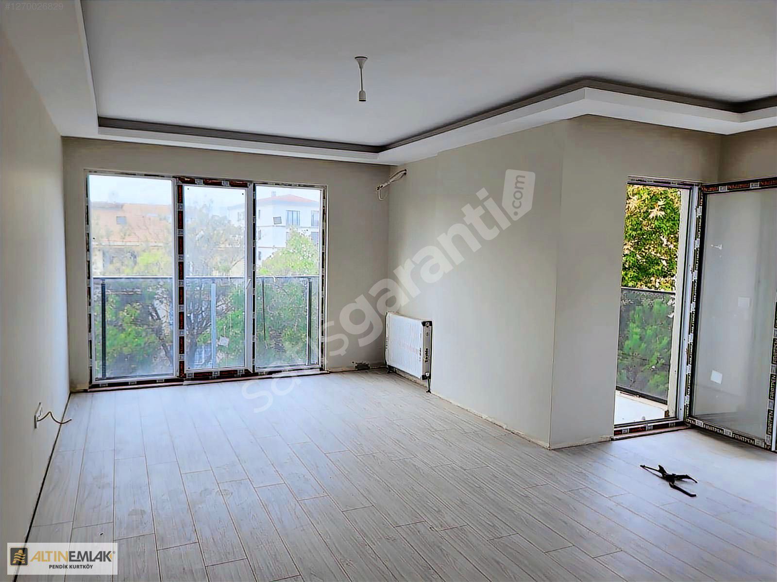 ALTIN EMLAKTAN TUZLA İSTASYON MAH. 3 CEPHELİ 3+1 SATILIK DAİRE