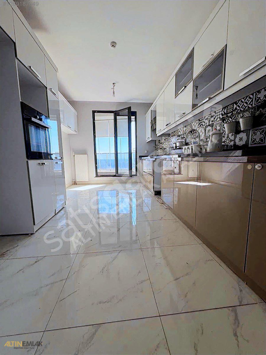 HUZZAK TOWER ELEGANCE SATİLİK 4+1 HARİKA REZİDANS BÜYÜK DAİRE