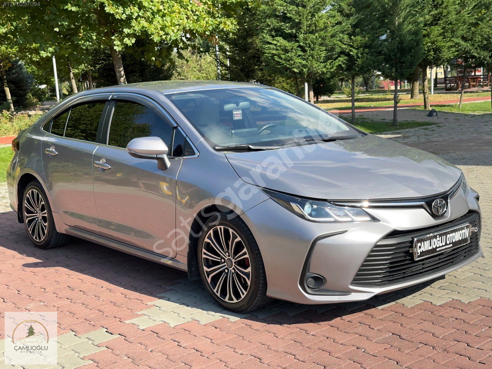 2021 COROLLA 1.5-HATASIZ-EXTRALI-DÜŞÜK KM-EKRANLI-18 AY TAKSİT-