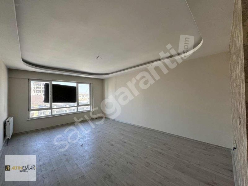 MARVEL KAYSERİ // GÜLÜK MAH ANA CADDE ÜZERİ GENİŞ 4+1