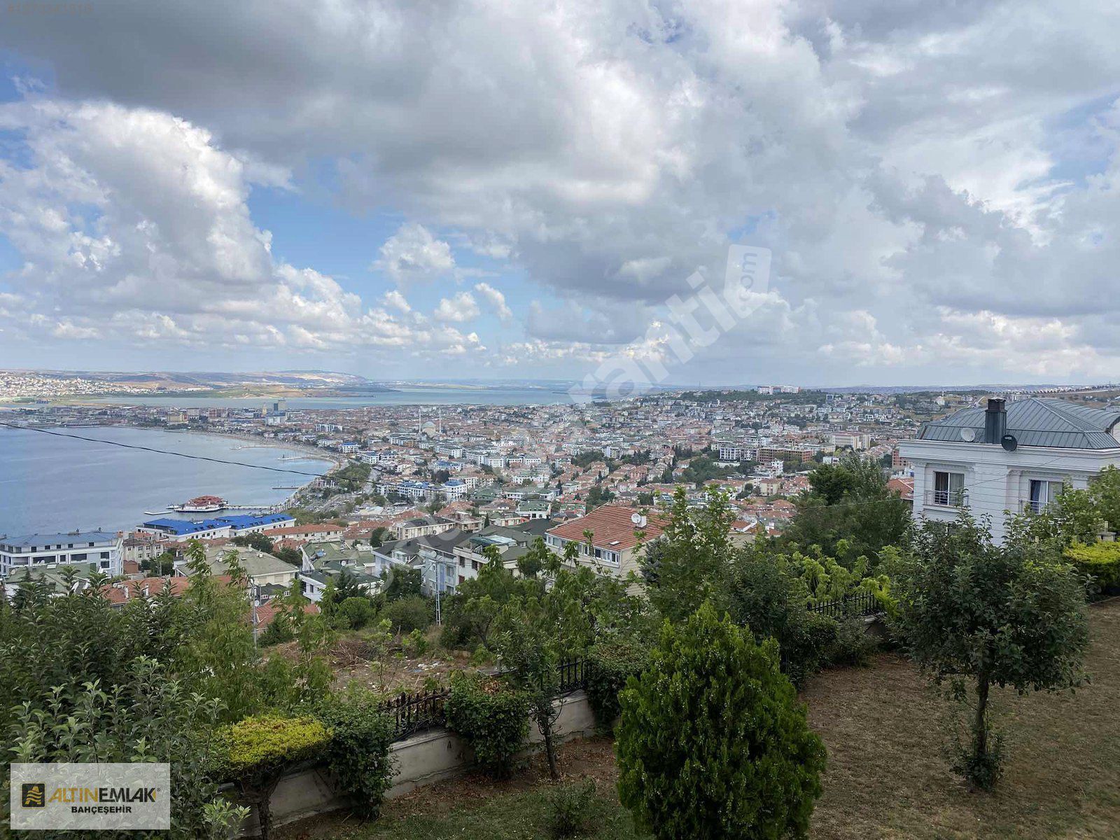 BÜYÜKÇEKMECE ATIRUS HILL DENİZ VE GÖL MANZARALI SATILIK DAİRE