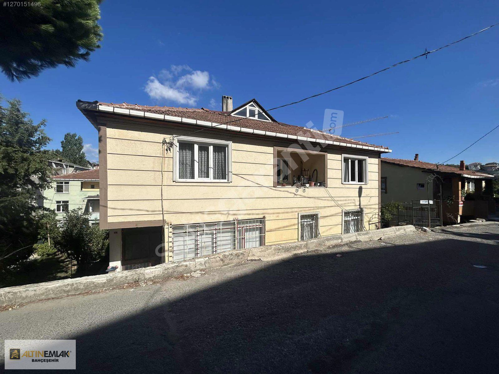 Beykoz kavacıkta satılık komple bina
