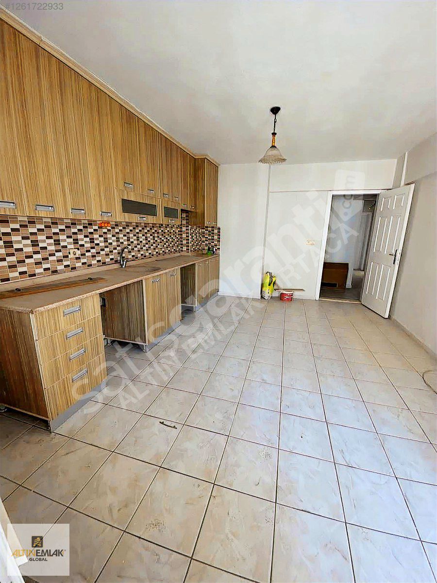 ALTIN EMLAK ORTACA MERKEZ TERZİALİLER MH KİRALIK 3+1 DAİRE