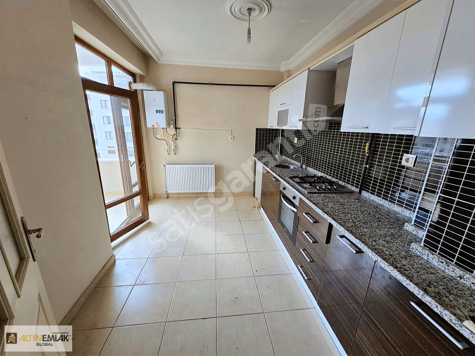 Selçuklu Site İçi Ara Kat Güvenlikli 3+1 Daire